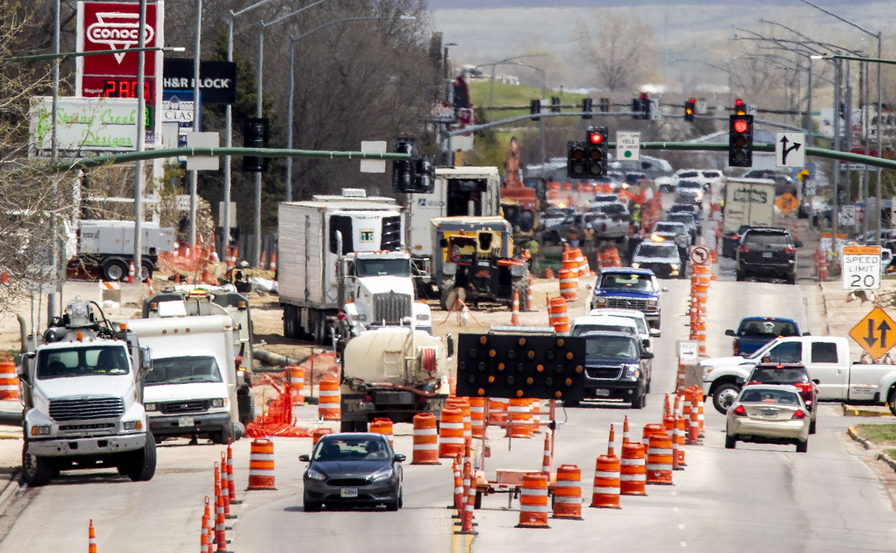 Lakeway construction continues